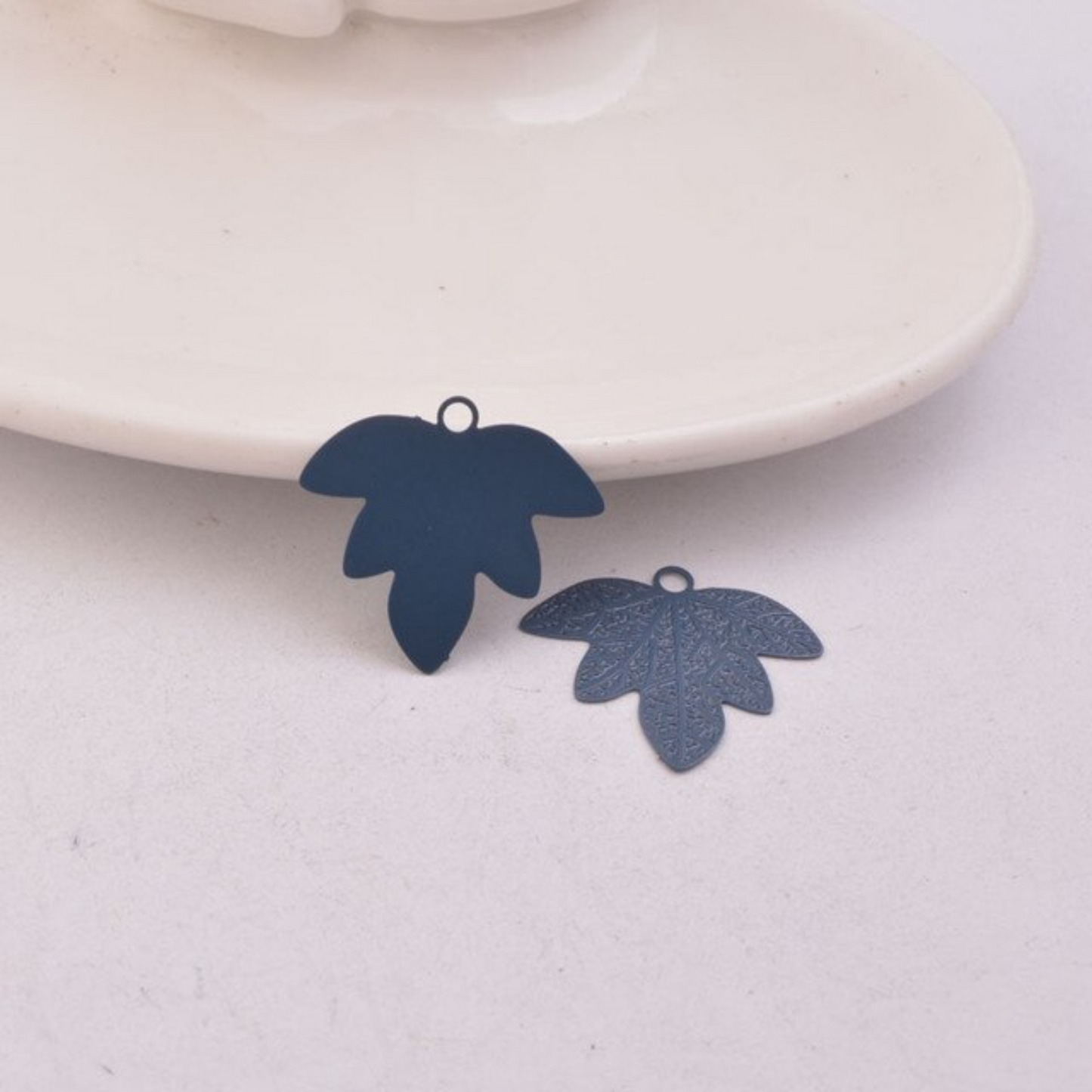 Maple Leaf Earring Charm - 2ea (1 pair)