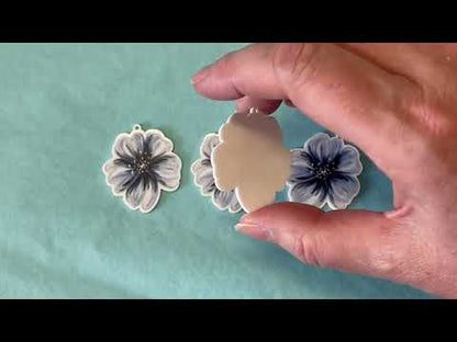 Blue Hibiscus - Planar Resin Flatback Flatback With Holes - 2ea (1 pair)